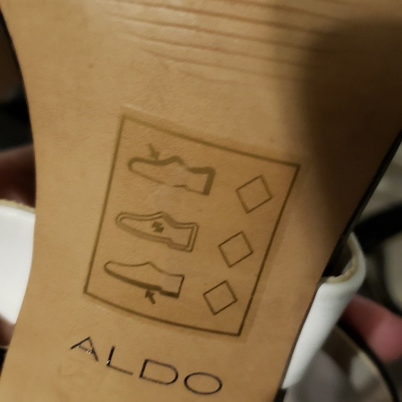 Colorblock Aldo Sandals - Picture 3 of 5